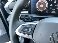 VW T-Roc Life eTSI DSG in Wolf Grey