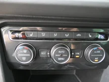VW Tiguan Highline TDI SCR 4MOTION DSG in Indiumgrau Metallic/Indiumgrau Metallic