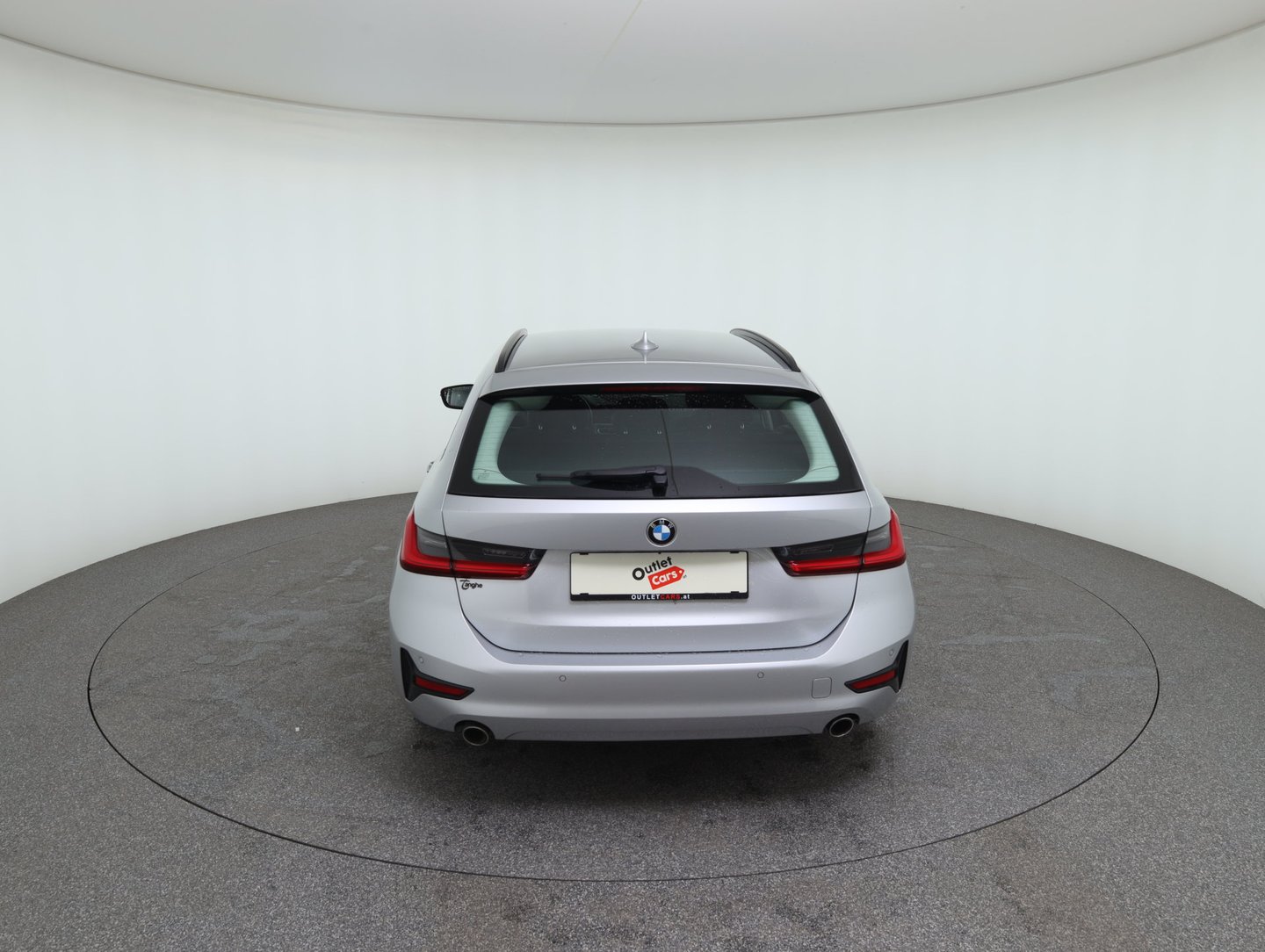 BMW 318d 48 V Touring Aut. | Bild 6 von 24