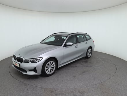 BMW 318d 48 V Touring Aut.