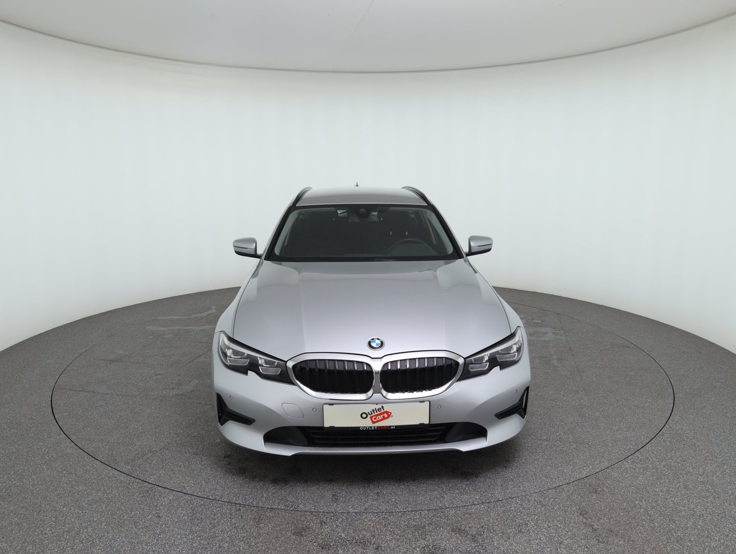 BMW 318d 48 V Touring Aut. | Bild 2 von 24