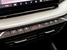 Škoda Octavia Combi Selection TDI DSG in Stahl-Grau