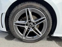 Mercedes B 200 d 4MATIC Aut. in weiss