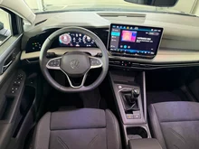 VW Golf Variant Business TSI in Grenadillschwarz Metallic