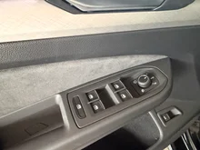VW Golf Variant Business TSI in Grenadillschwarz Metallic
