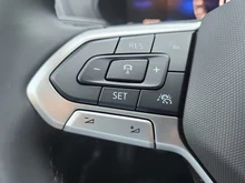 VW T-Cross 4Me TSI in Ascotgrau