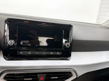 SEAT Arona Reference 1.0 TSI in Candy-Weiß