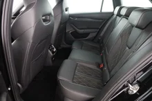 Škoda Octavia Combi RS TDI DSG in SCHWARZ-MAGIC PERLEFFEKT