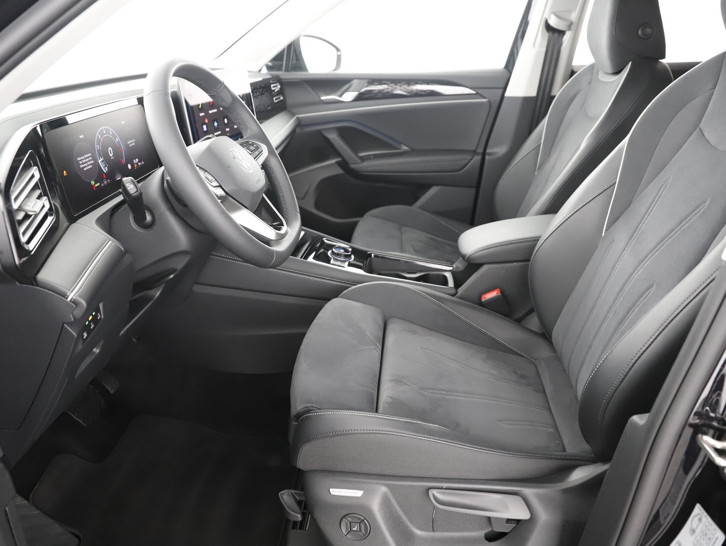 VW Tiguan Elegance eTSI DSG | Bild 13 von 31