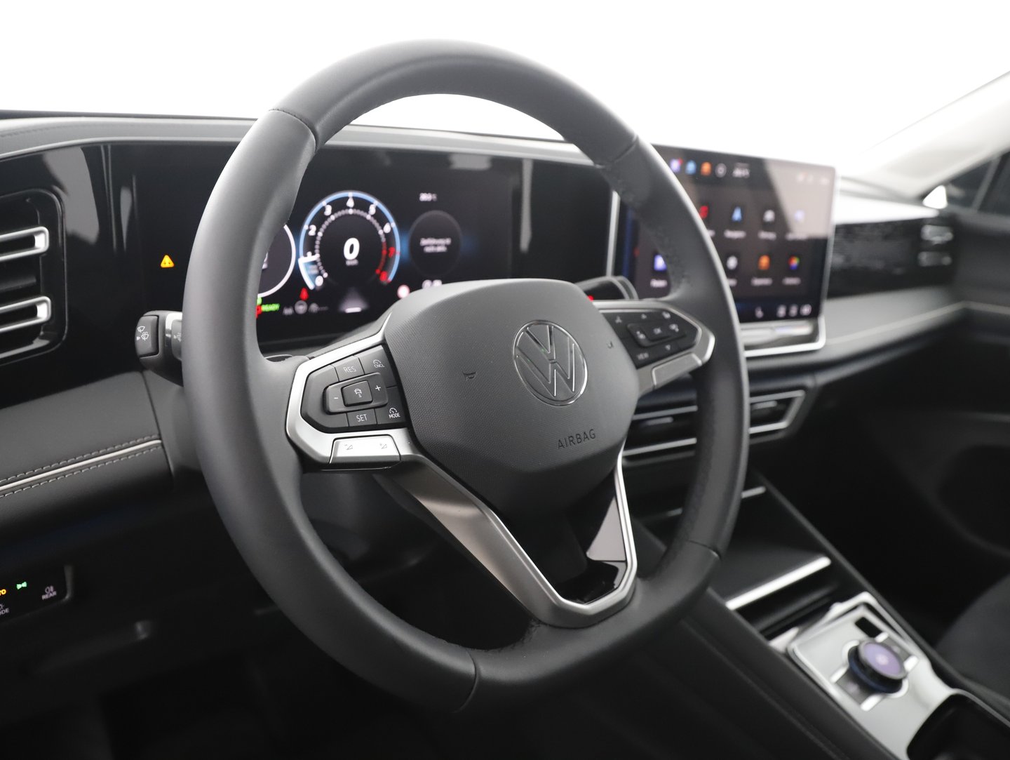 VW Tiguan Elegance eTSI DSG | Bild 16 von 31