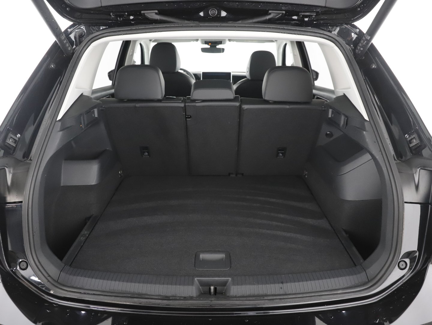 VW Tiguan Elegance eTSI DSG | Bild 25 von 31