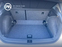 SEAT Arona Reference Edition 1.0 TSI in Candy-Weiß