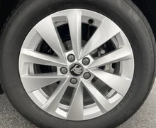 Thumbnail-Foto von Fahrzeug