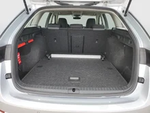 Škoda Octavia Combi 4x4 Ambition TDI DSG in Brillant-Silber Metallic
