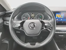 Škoda Octavia Combi 4x4 Ambition TDI DSG in Brillant-Silber Metallic
