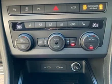 CUPRA Ateca 1.5 TSI DSG 150 in Nevada-Weiß Metallic