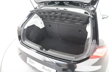 SEAT Leon Style TSI in Nacht-Schwarz Metallic