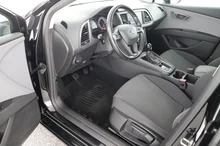 SEAT Leon Style TSI in Nacht-Schwarz Metallic