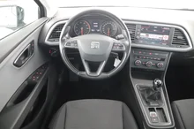 SEAT Leon Style TSI in Nacht-Schwarz Metallic