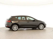 SEAT Leon Style TSI in Nacht-Schwarz Metallic