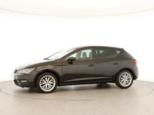 SEAT Leon Style TSI in Nacht-Schwarz Metallic