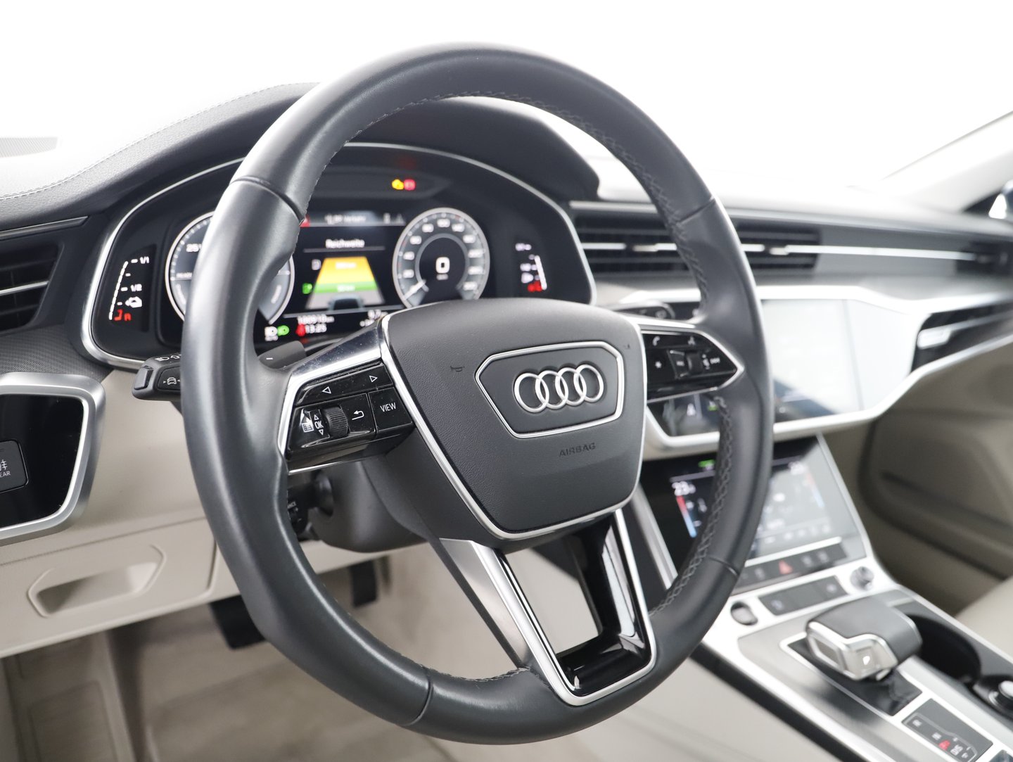 Audi A6 Avant 50 TFSI e quattro Design | Bild 5 von 19