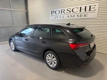 Škoda Octavia Combi Essence TSI in Black-Magic Perleffekt