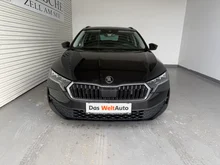 Škoda Octavia Combi Essence TSI in Black-Magic Perleffekt