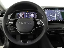 Škoda Octavia Combi Selection TDI DSG in Graphit-Grau Metallic