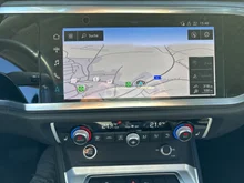 Audi Q3 e-tron 45 TFSI e in Gletscherweiß Metallic