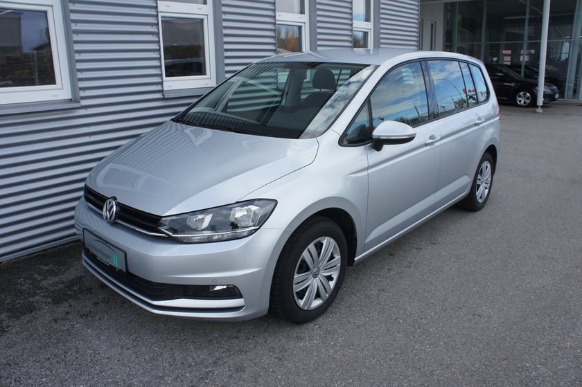 VW Touran TDI SCR 5-Sitzer