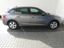 Thumbnail-Foto von Fahrzeug