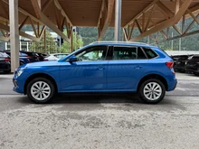 Škoda Kamiq Selection TSI DSG in Race-Blau Metallic