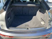 Audi Q5 Sportback 50 TDI quattro S line in daytonagrau perleff.