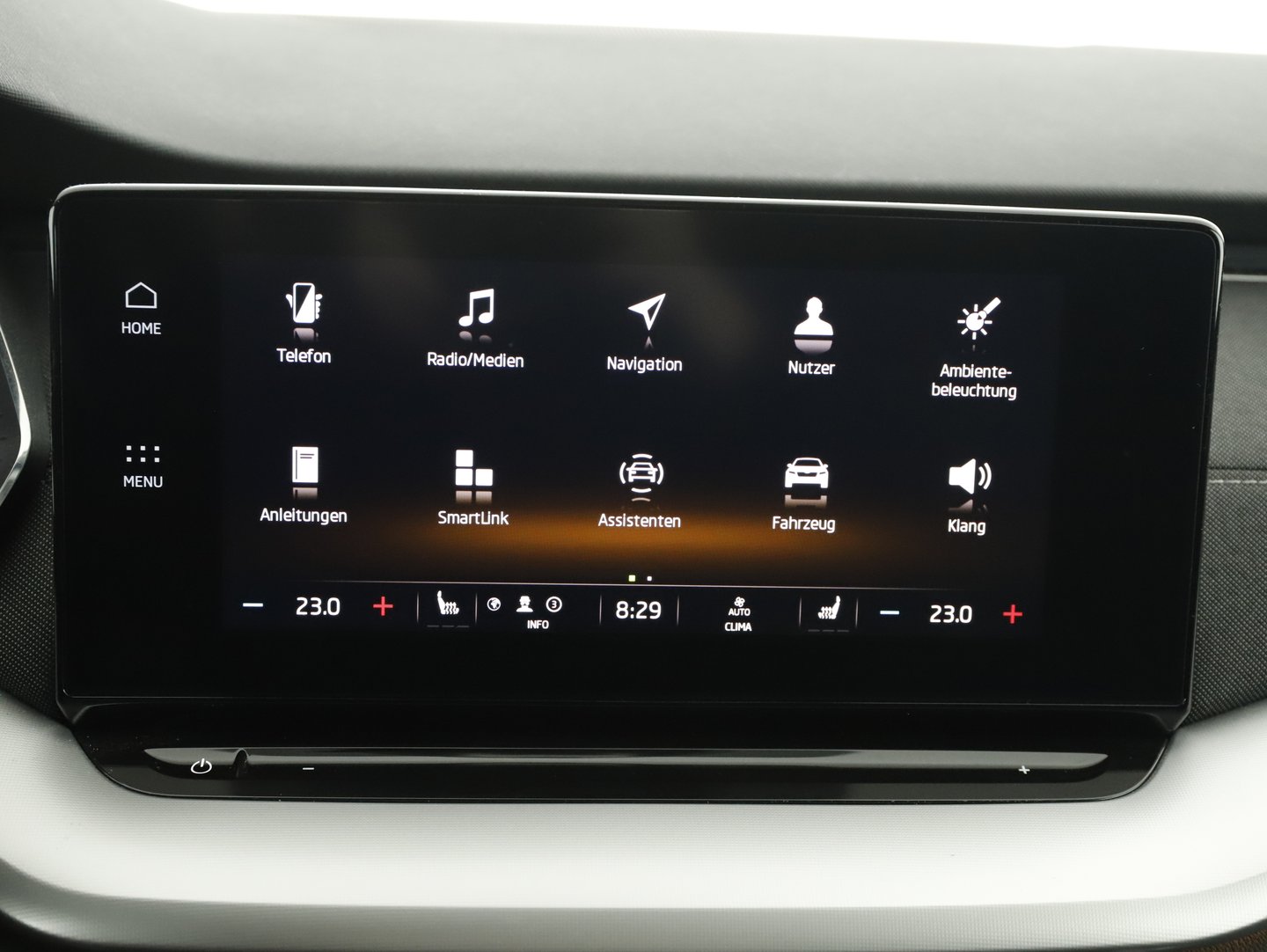 Škoda OCTAVIA Combi Style TDI DSG | Bild 9 von 17