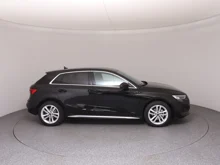 Thumbnail-Foto von Fahrzeug