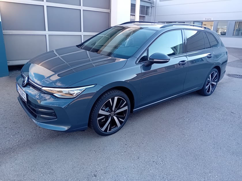 VW Golf Variant Business TDI DSG