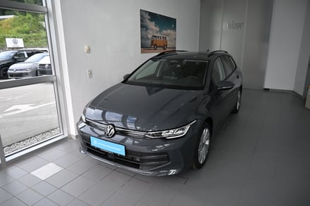 VW Golf Variant Business mHeV TSI DSG