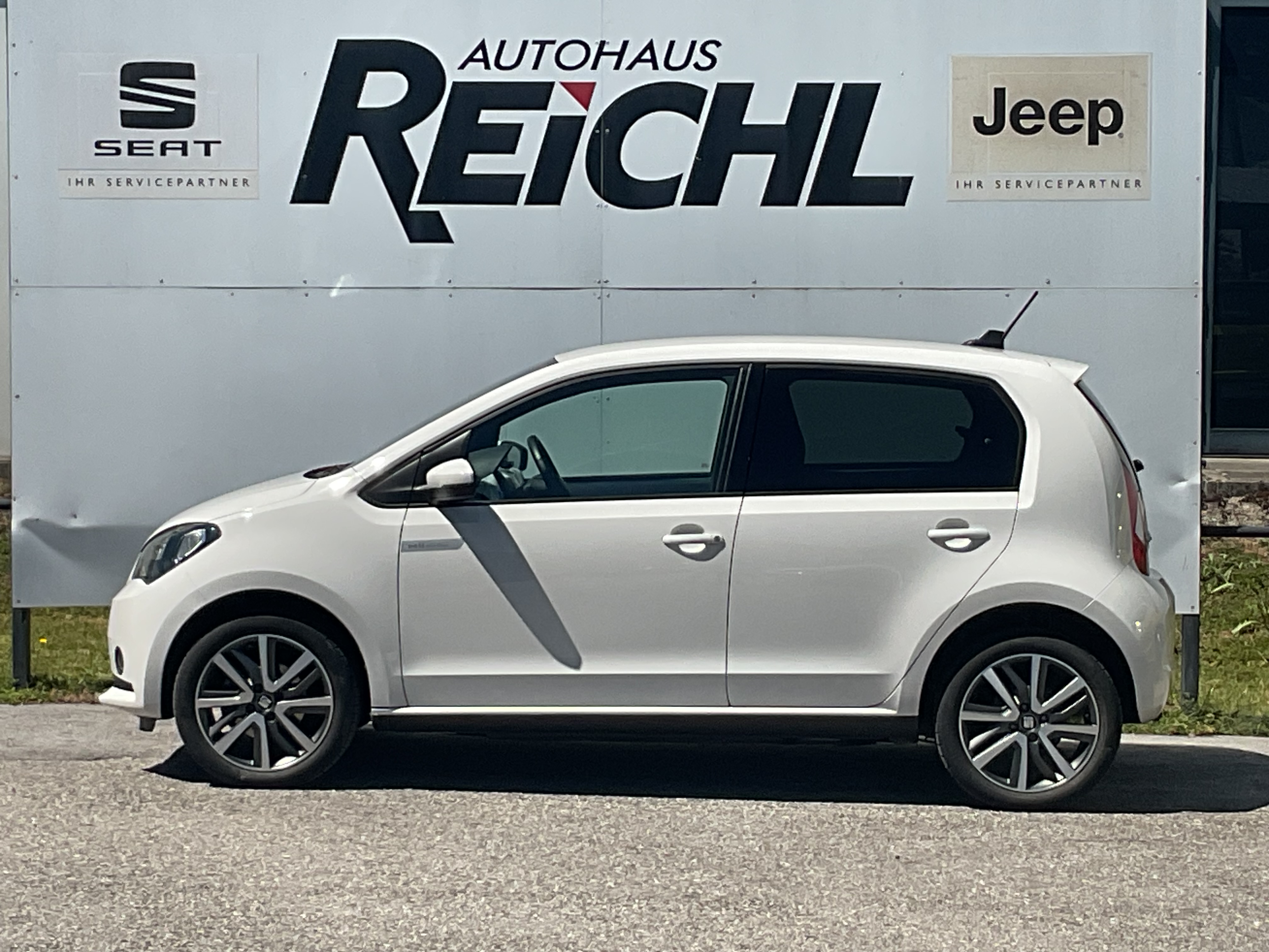 SEAT Mii