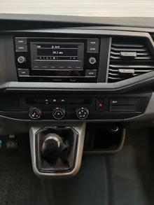VW Kastenwagen Transporter Kastenwagen TDI in Candyweiß