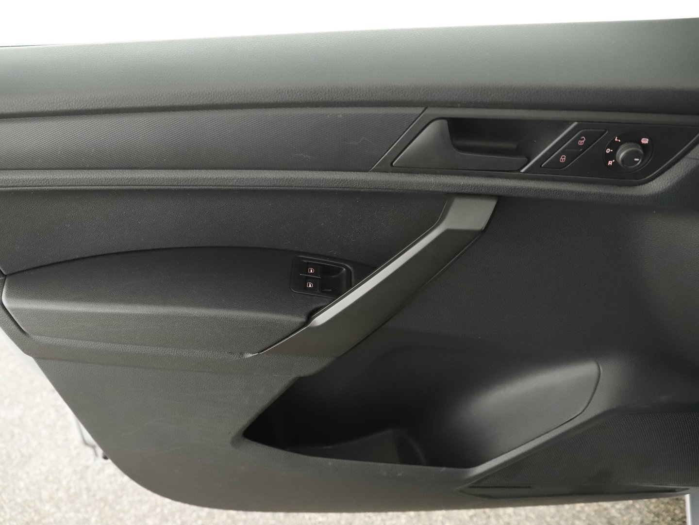 VW Caddy Kastenwagen TDI 4MOTION | Bild 6 von 20
