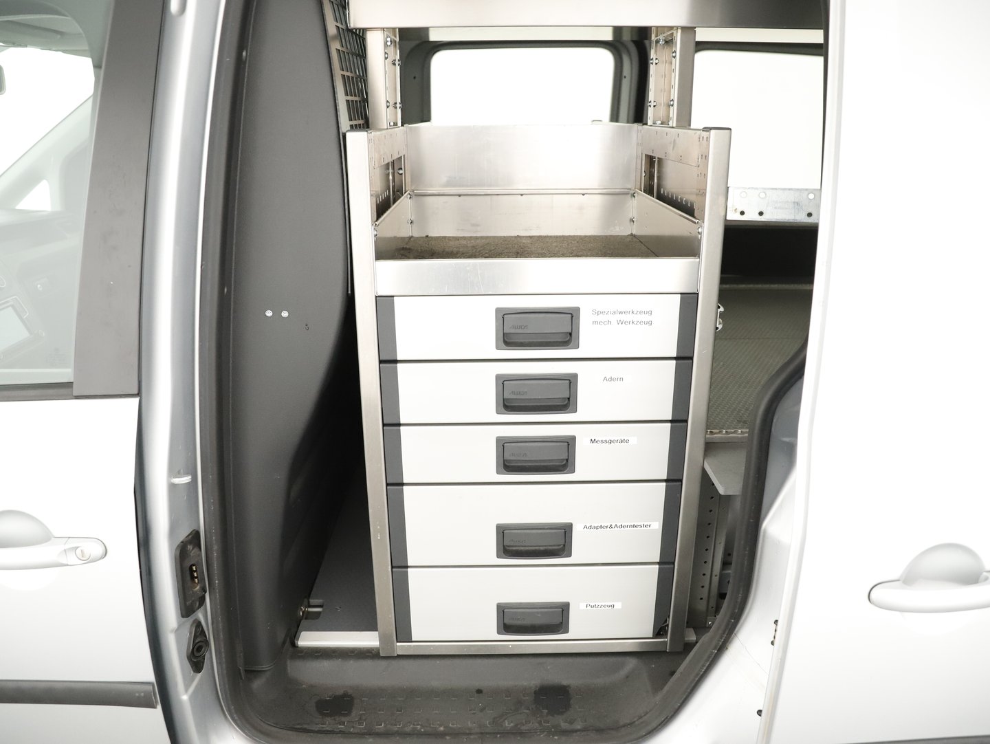 VW Caddy Kastenwagen TDI 4MOTION | Bild 17 von 20