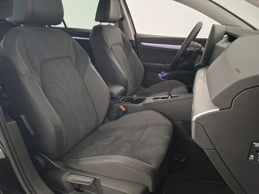 Bild eines Golf Variant Business mHeV DSG