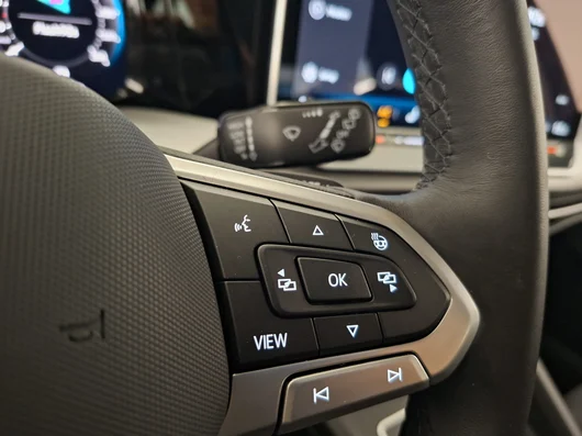 Bild eines Golf Variant Business mHeV DSG