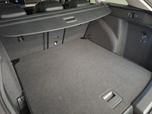 Bild eines Golf Variant Business mHeV DSG