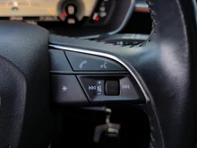 Audi Q3 40 TFSI quattro advanced exterieur in Mythosschwarz Met.