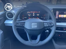 SEAT Arona Reference Edition 1.0 TSI in Fjord-Blau