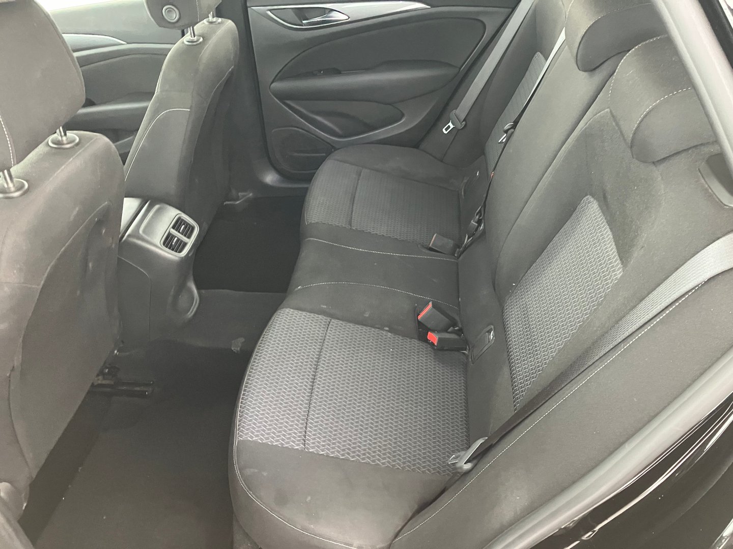 Opel Insignia ST 2,0 CDTI DVH Business Elegance Aut. | Bild 12 von 15