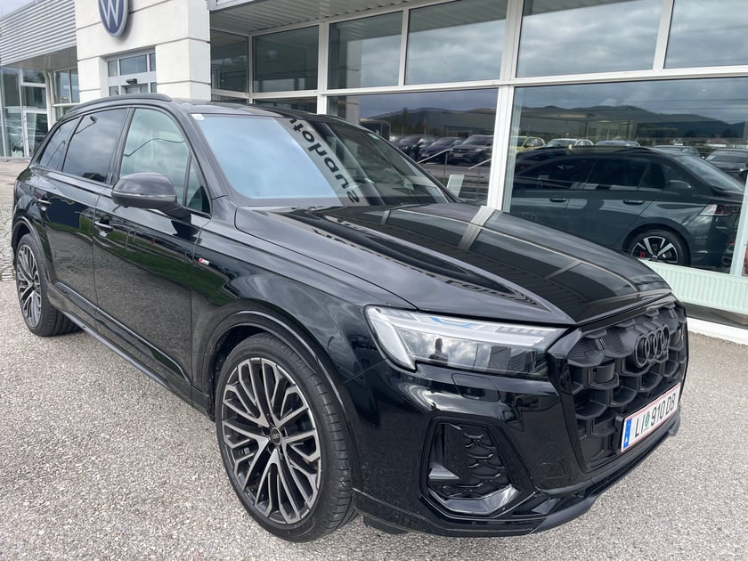 Audi Q7 50 TDI quattro S line