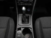 VW Touran Comfortline TDI SCR DSG 7-Sitzer in Pure White